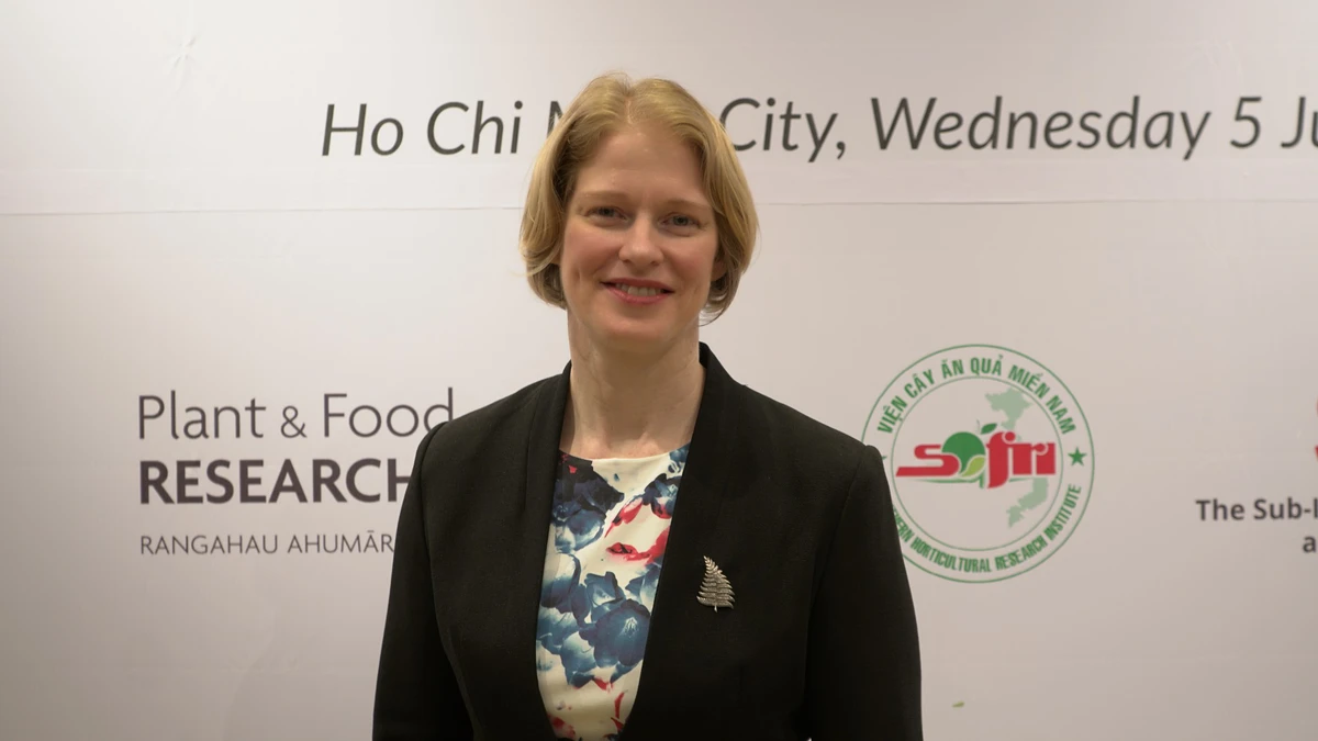 dai su nz 15597086944811379814735 Ambassadrice de Nouvelle-Zélande au Vietnam, Mme Wendy Matthews – Photo : Linh Tô