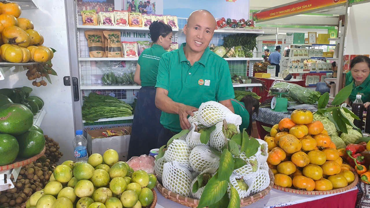 Các sản phẩm xanh, sạch được hỗ trợ từ Chương trình hỗ trợ rừng và trang trại.